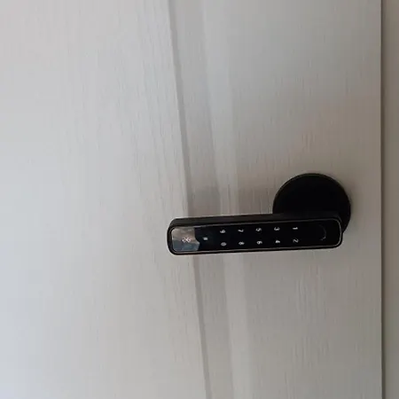 Apartment Large With Parking *