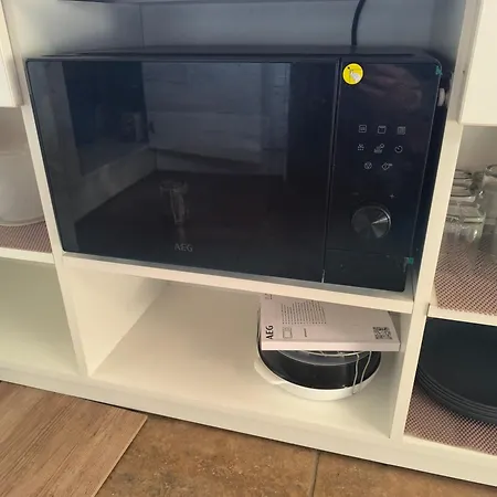 Large With Parking Apartment *